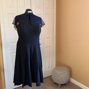 20W unique vintage-Adorable black party dress!